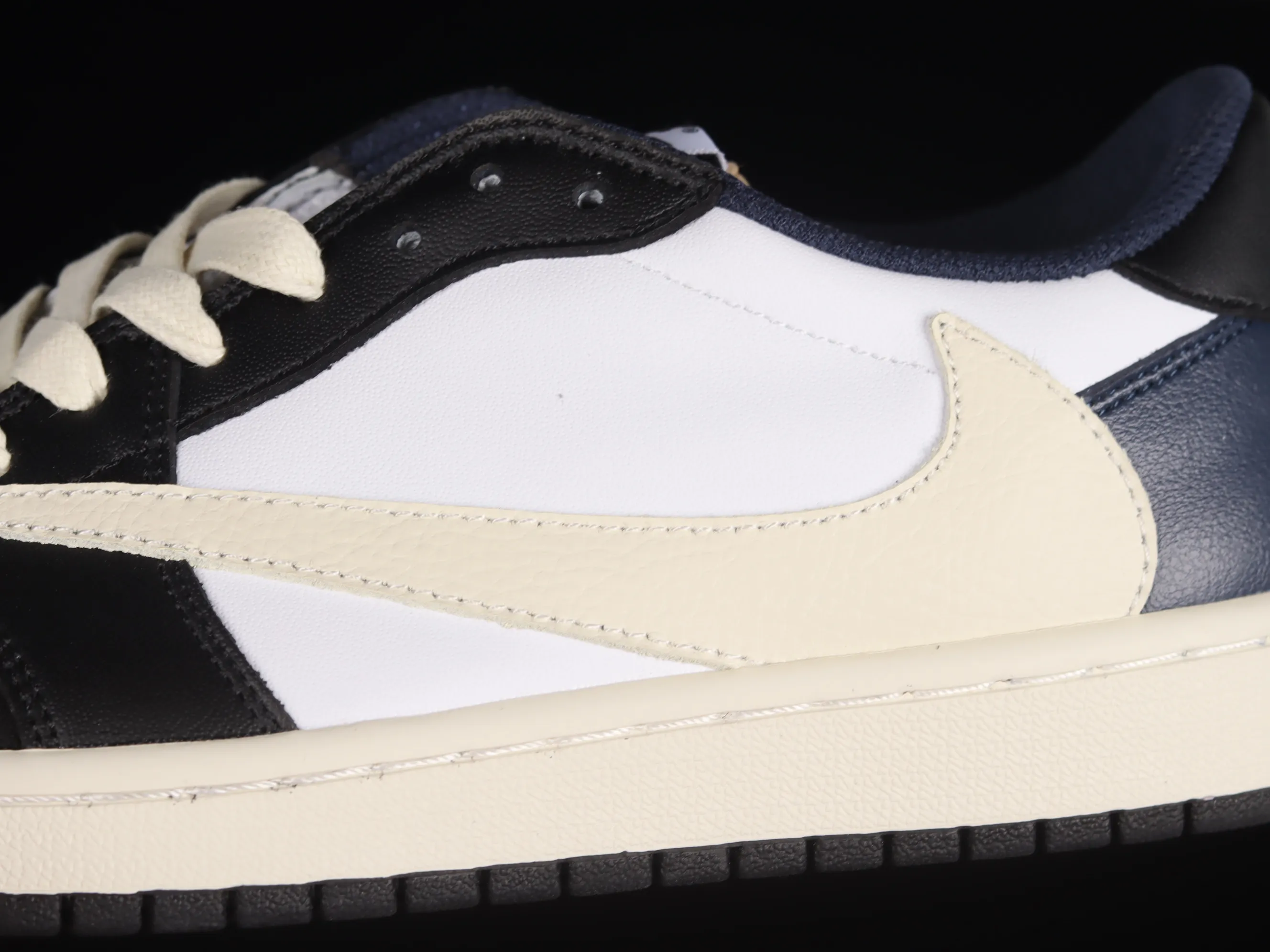All Categories Air Jordan Jordan Series Basketball Shoes Air Jordan 1 Low Travis Scott x Air Jordan 1 AJ1 Joe 1 Overhook Low-top Basketball Shoes CQ4277-999